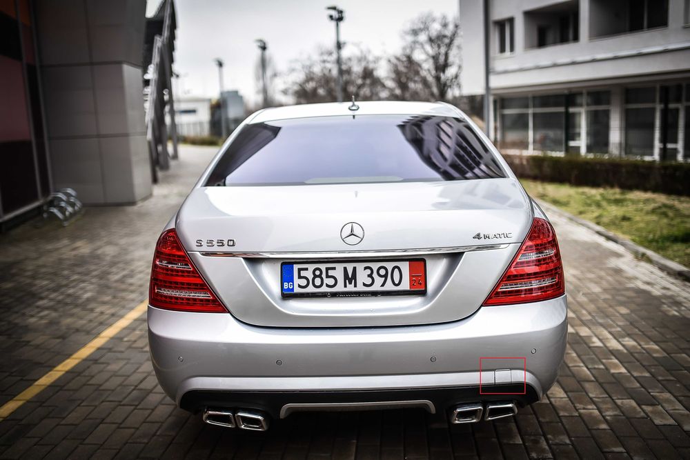 Капаче за Кука на Задна Броня за Mercedes W221 AMG (2006-2013) AMG