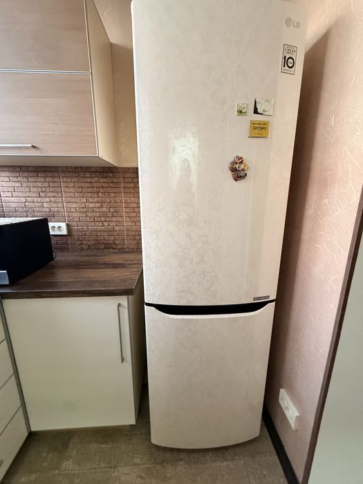 Холодильник LG марка