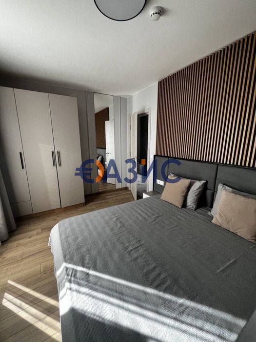 # 33519078 Двустаен апартамент в комплекс Емилия Романа Парк, Слънчев