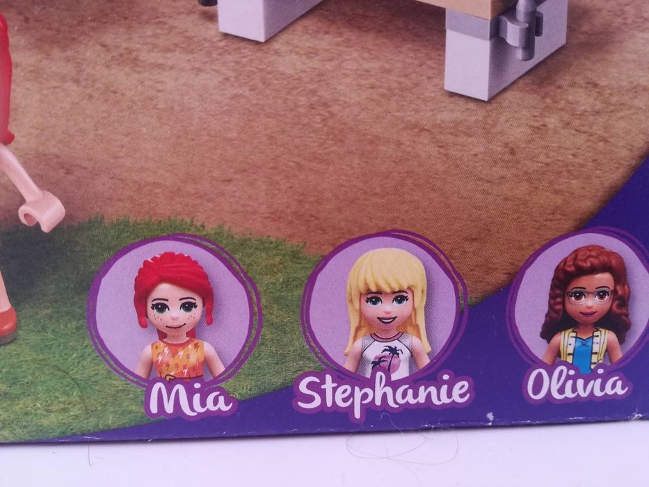 Lego friends: Автобусът на приятелството