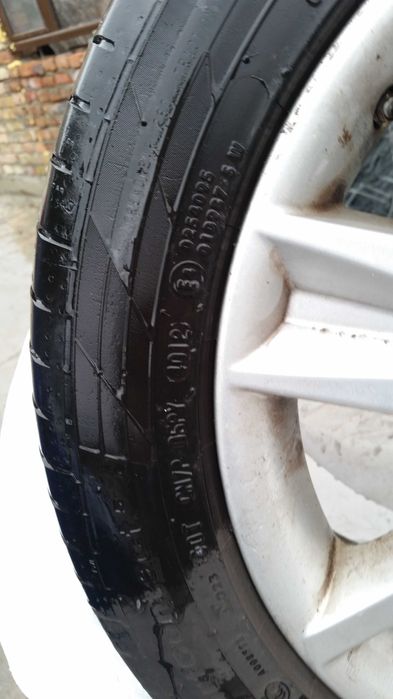 Продавам джанти с гуми за Рено 205/50/17