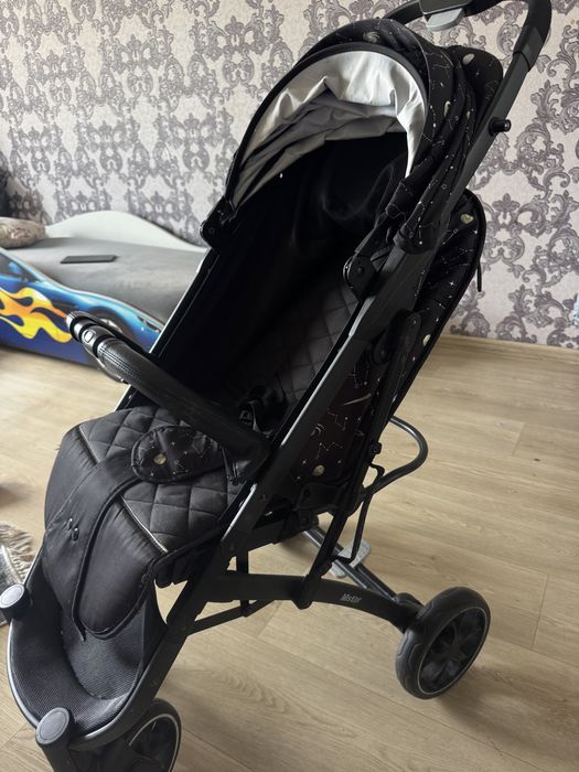 Продам коляску б/у