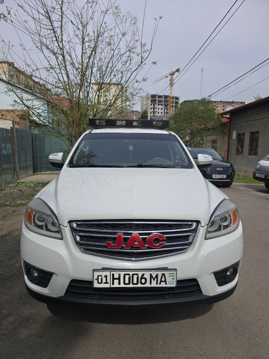 Срочно! Продаётся JAC T6 4x4 пикап!