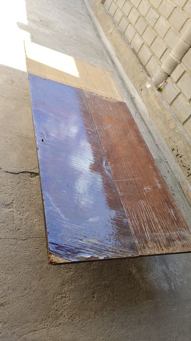 Продам диван в хорошем состоянии