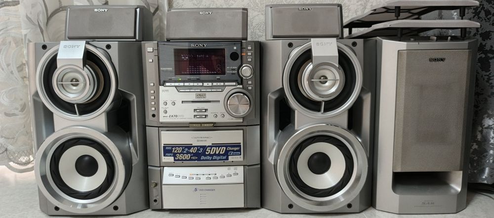 Sony zx70 DVD  музыкальный центр sotiladi  200$