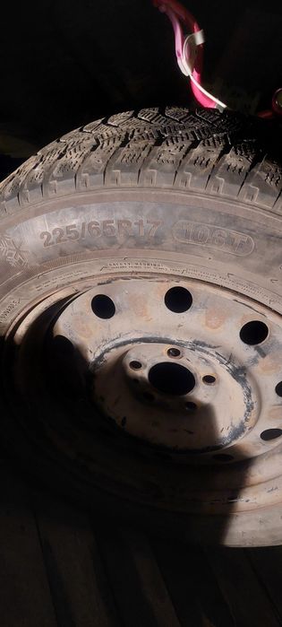 225/65/17 зимние Шины