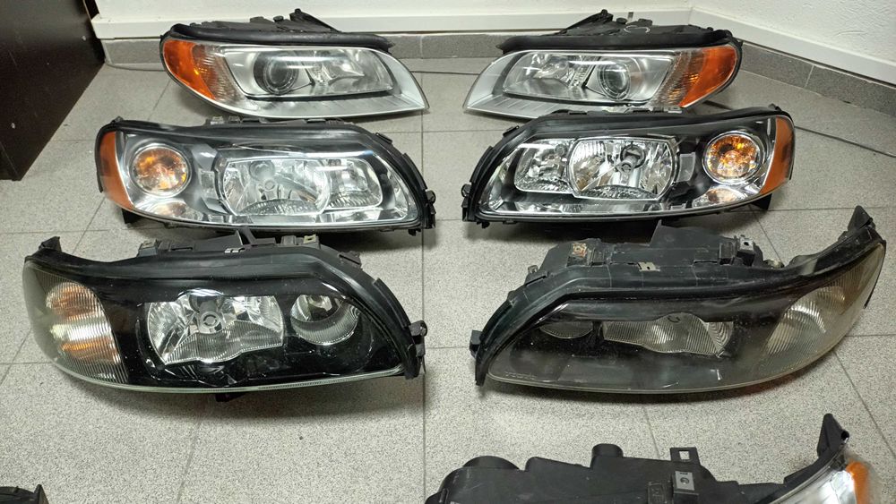 Volvo V70 XC 70 XC70 S60 S80 ляв десен ксенон фар Волво В70 С80 С60