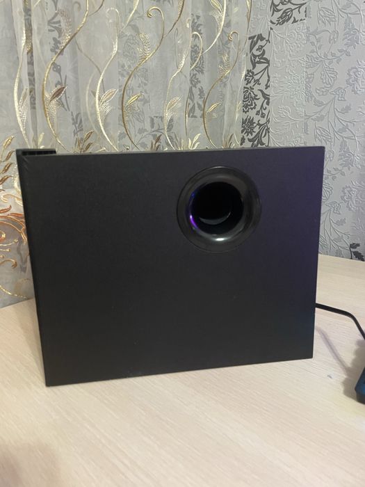 Колонки Microlab M-700