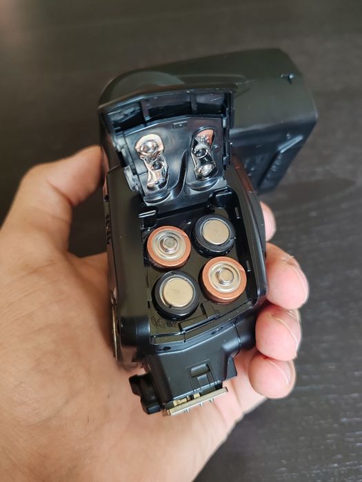Nikon SB700 Speedlight bliț