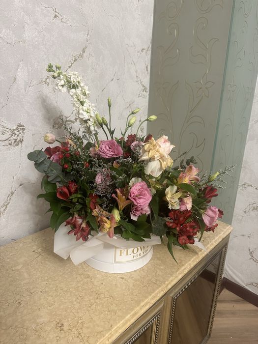 Букет в коробке.