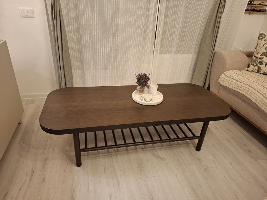 Masuta cafea Ikea Listerby maro furnir fag
