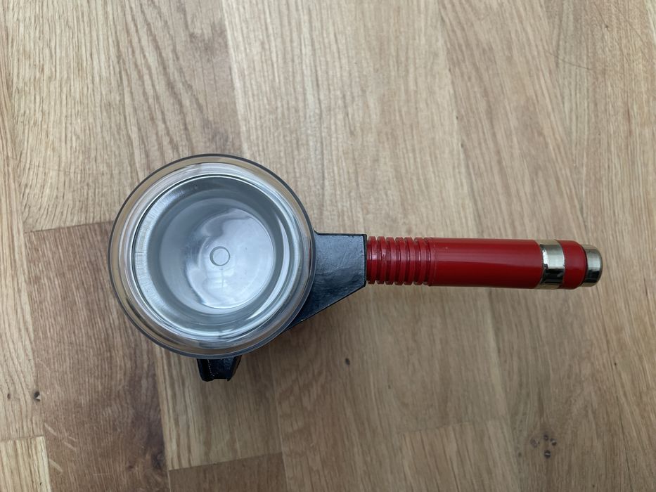 Канче за кафе или чай за автомобил