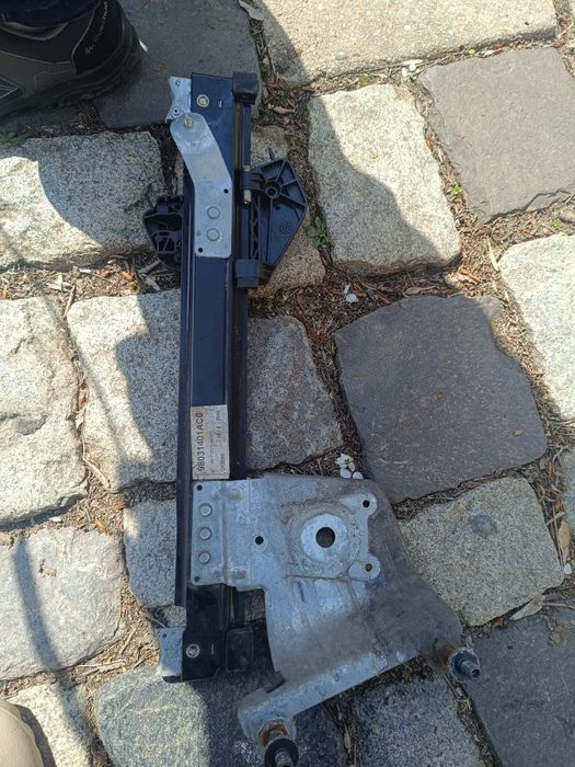 Macara geam mitsubishi