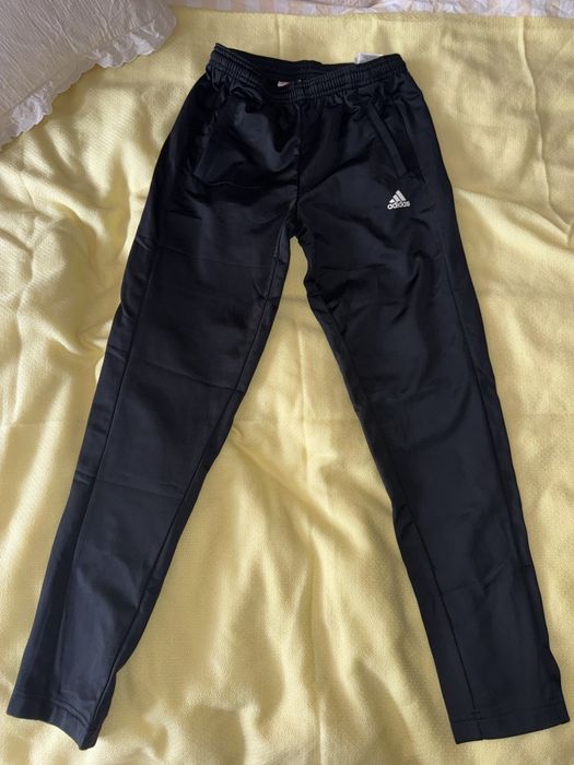 Adidas Aeroready set bluza si pantaloni marime 152cm nou