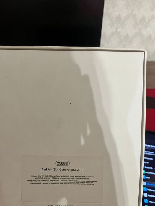 Продам Ipad air 5