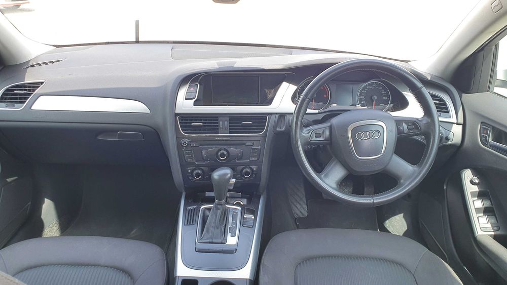 АУДИ А-4 2.0 TDI 143 k.c.2010 г НА ЧАСТИ.