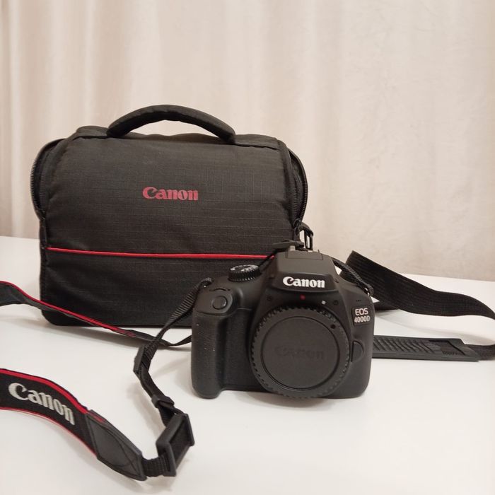 Продам камеру проф Canon EOS 4000D