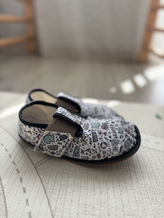 Боси пантофи Pegres - размер 31