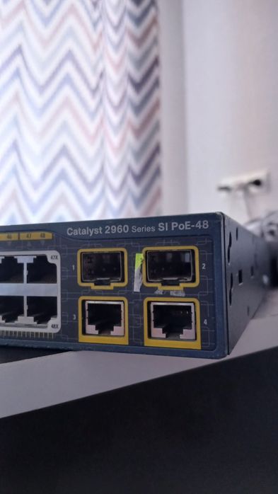 Коммутатор Cisco Catalyst 2960 Series SI PoE-48 Ethernet Switch