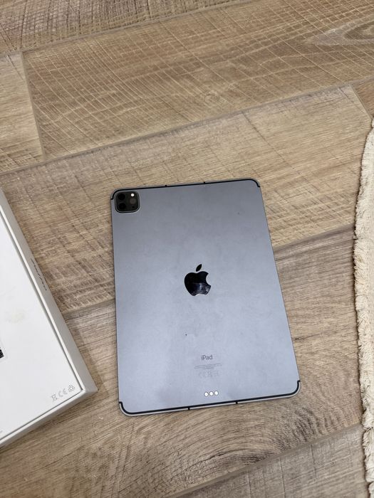 Aplle IPad pro11 wi fi +cellular