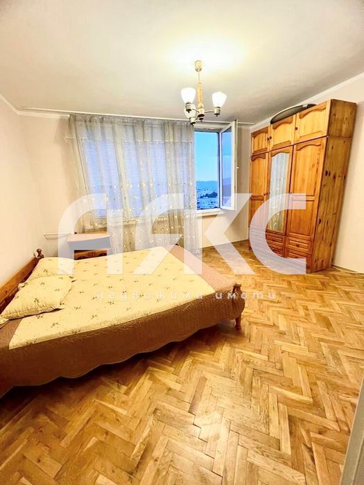 Двустаен апартамент в кв. Люлин 7 до МЕТРСТАНЦИЯ