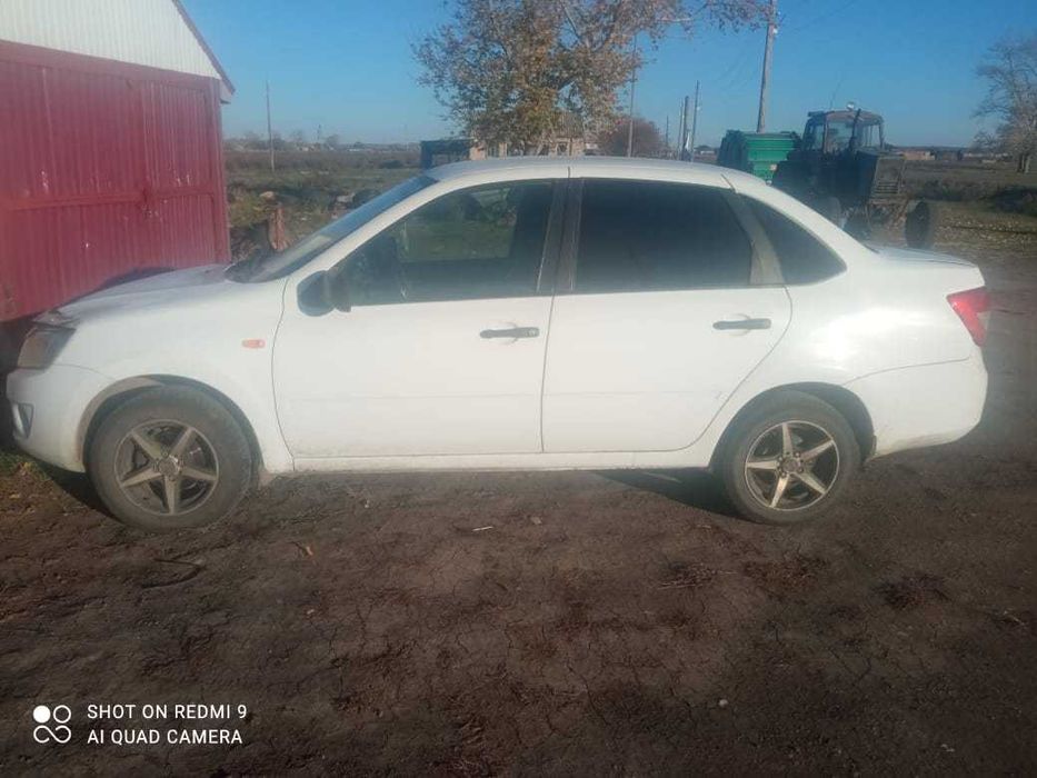 Продам Лада гранта  2014