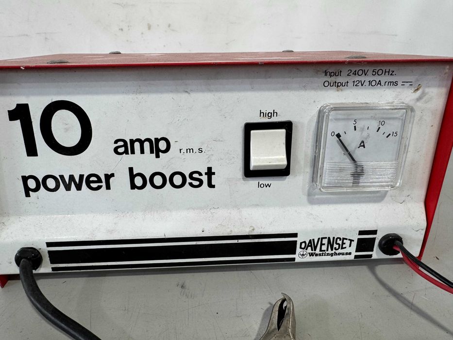 Зарядно за акумулатор - 10 amp power boost