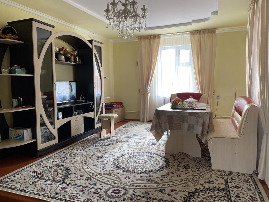 Үй сатылады