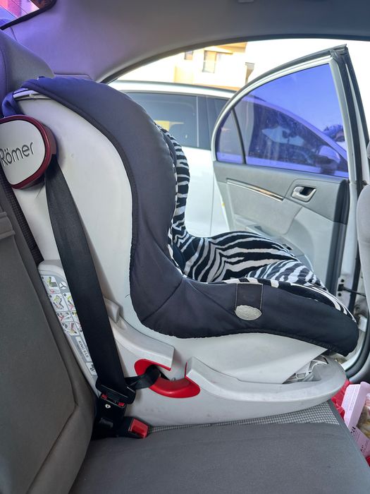 scaun auto pentru copii