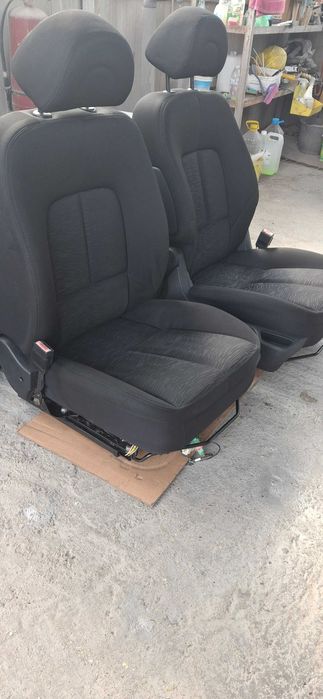 Салон / Седалки за Пежо 407 2004 – 2011 / Peugeot
