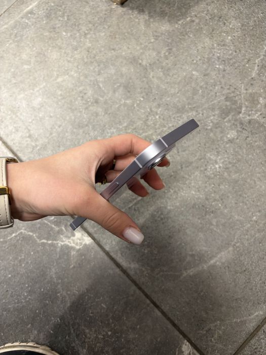 IPhone 14 /128g + extra