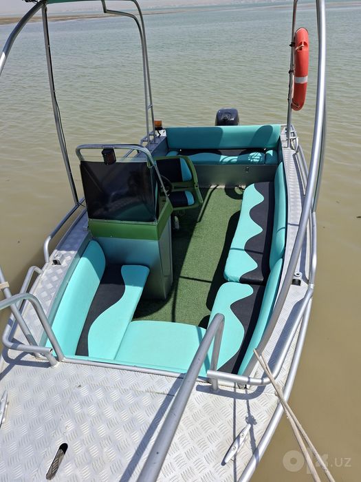 WYATBOAT лоткаси сотилади