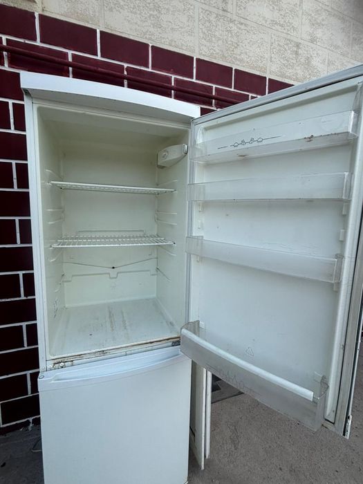 Продам холодильник в рабочем состоянии