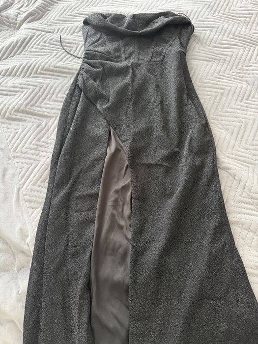 Платье вечернее в пол с разрезом с люрексом