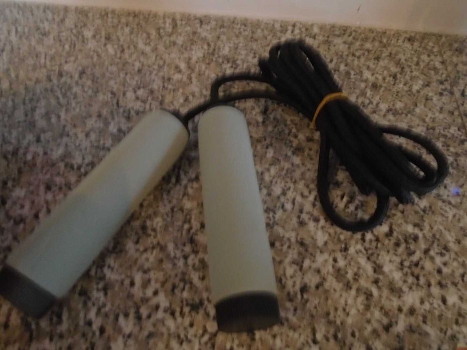 Въже за скачане, дължина 255 см