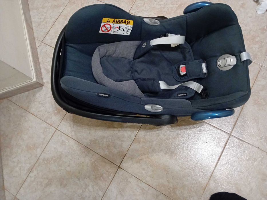 Бебешки кош Maxi-Cosi