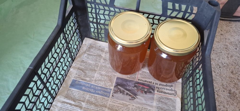 Пчелен мед  лично производство