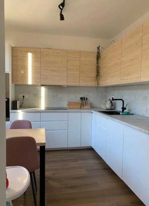 Дава се под наем Двустаен апартамент в Пловдив, Център - 61 кв.м за 346.8 € - Снимка #5