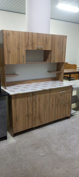 Ошхона мебеллар сотилади