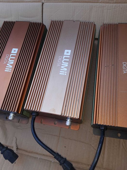 NANOLUX 1000w LuMii Digita 1000w digital ballast