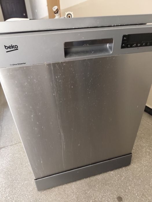 Съдомиялна BEKO свободно стояща
