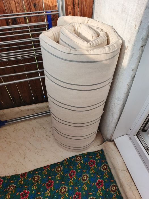 Матрас  полуторка  1500 тг