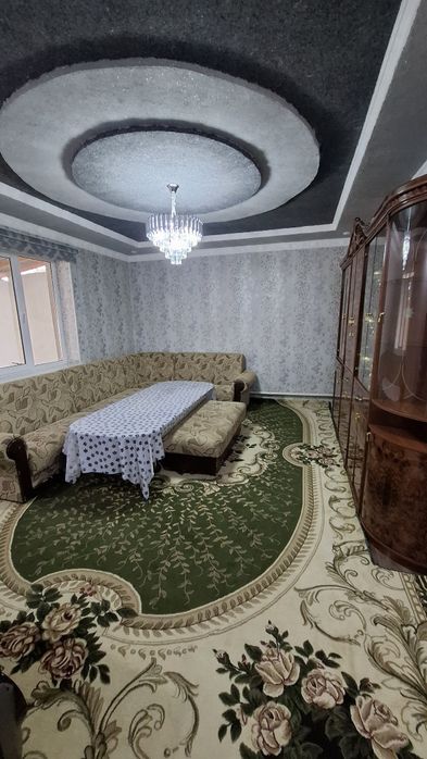 Бешбола 4 хона ховли оилага ижарага берилади. нархи 300 у.е.