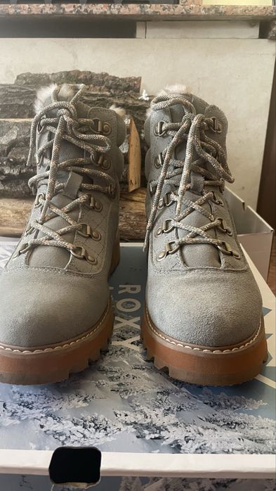 Боти Roxy Bradie