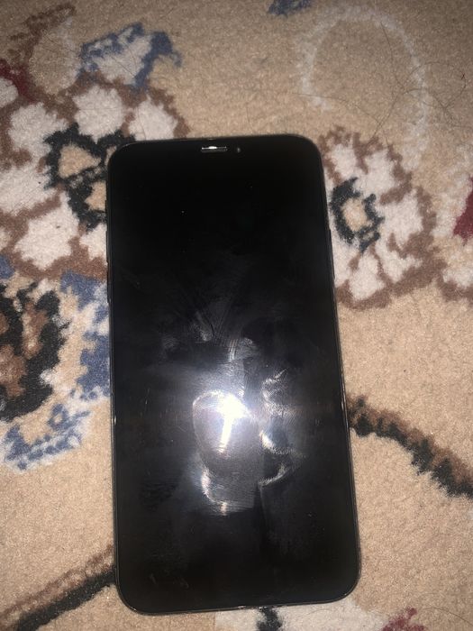 Айфон Х без комликьацая