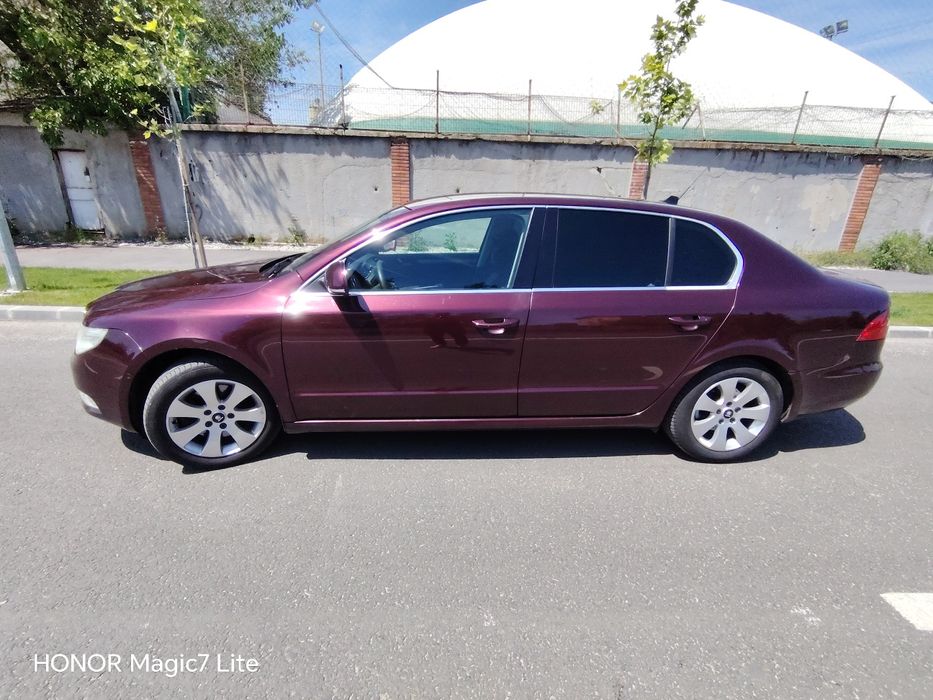 Skoda superb 2 .2.0tdi 170 cai DSG