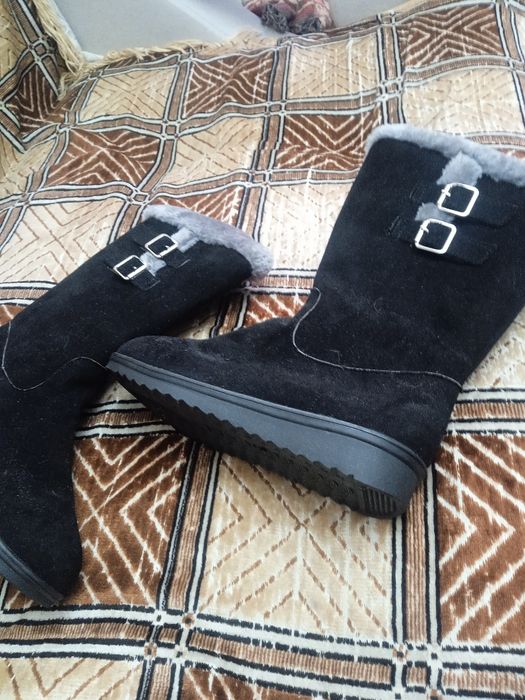 Ботинки продам 41 размер