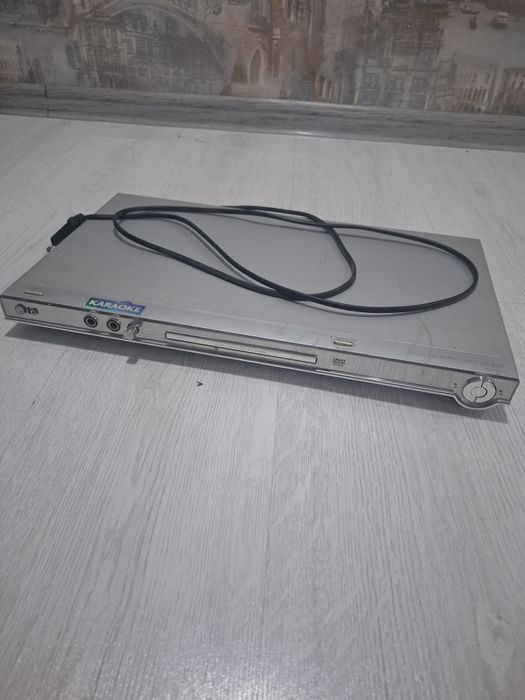 dvd sotladi 500.000 so'm