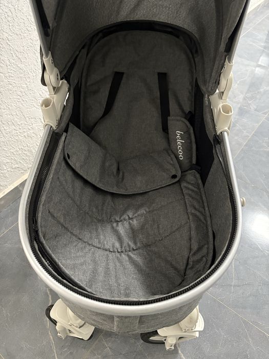 Продам детскую коляску 3в1