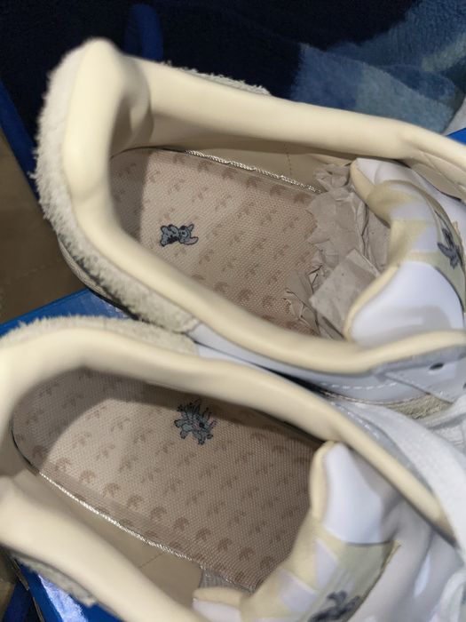 Продам кроссовка superstar stitch 41 размер подходит для 42 размера